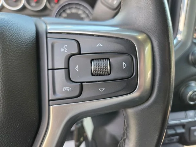 Used 2023 Silver Chevrolet LT image 29