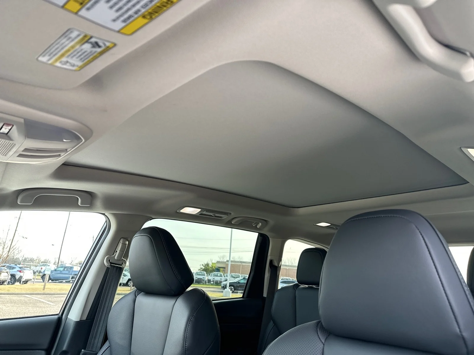 2026 Subaru Ascent Limited - Photo 16