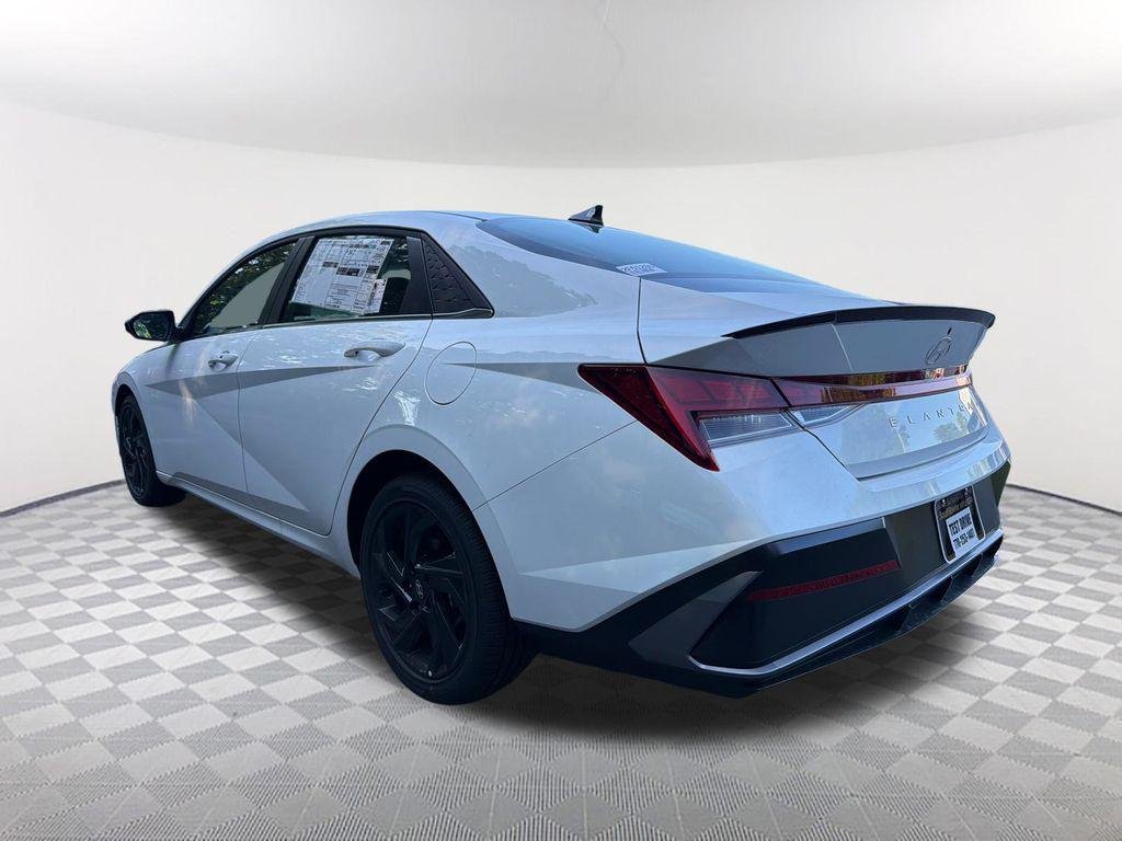 New 2026 White Hyundai SEL Sport image 7
