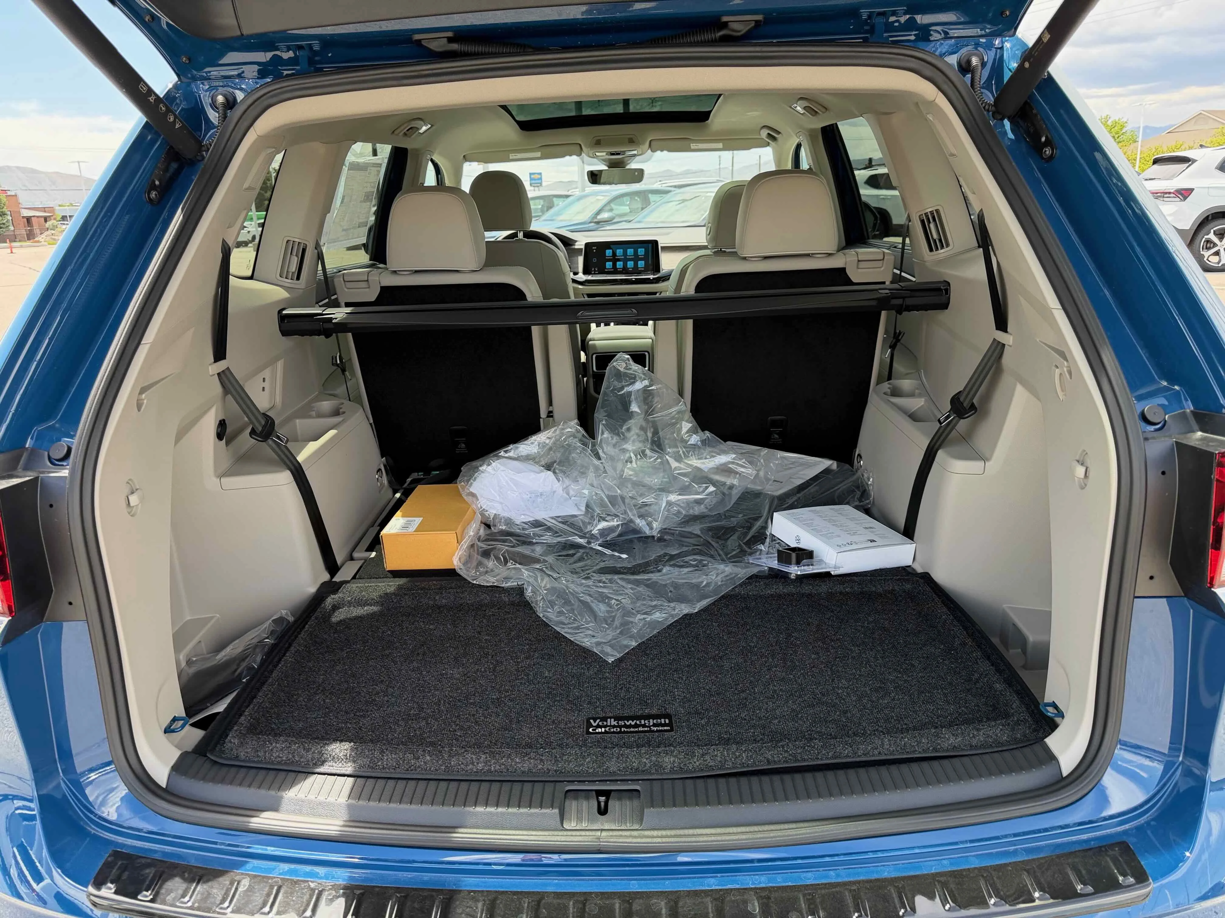 New 2026 Blue Volkswagen 2.0T SEL Premium R-Line image 30
