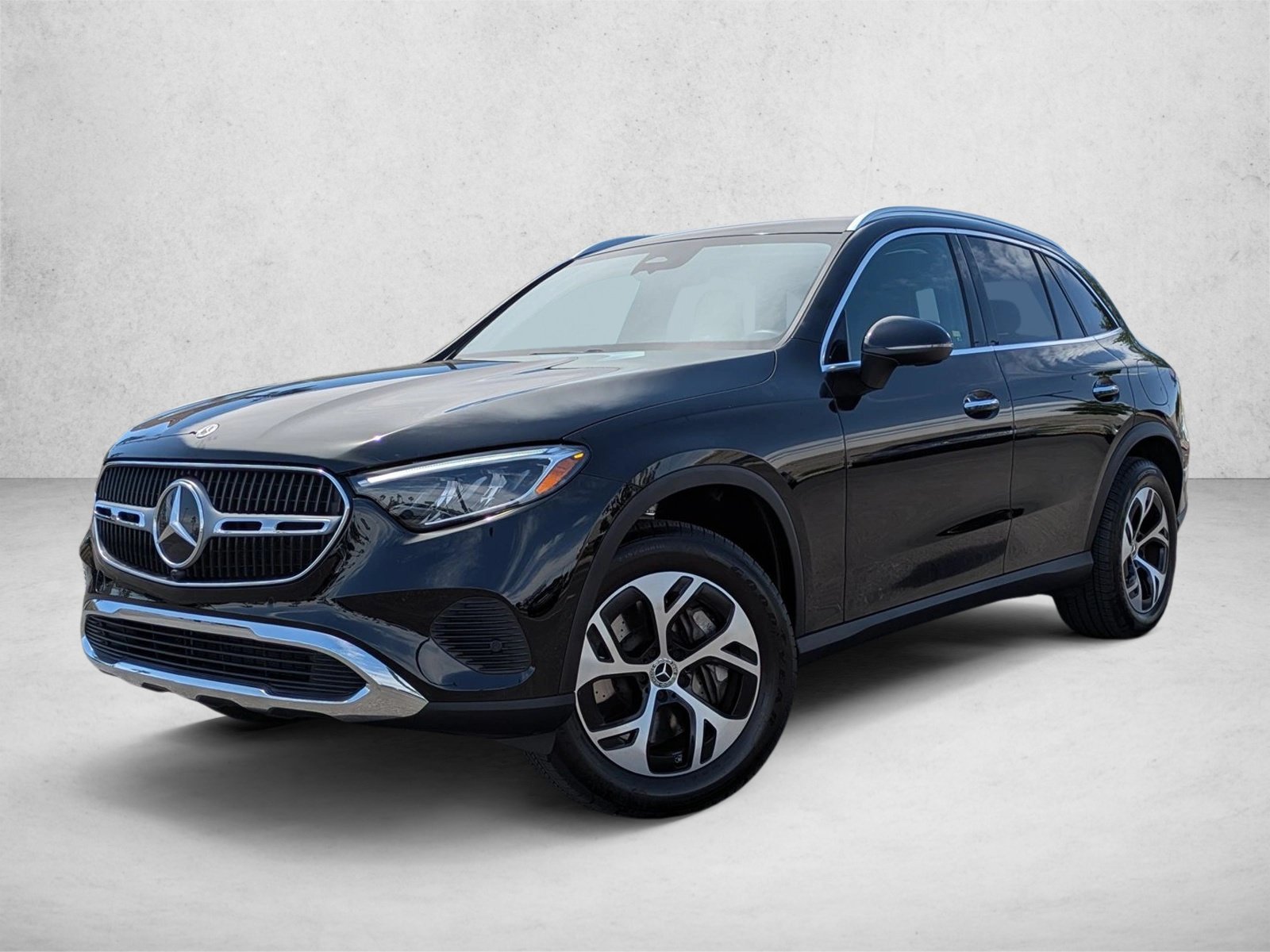 Used 2025 Black Mercedes-Benz GLC 350e image 1