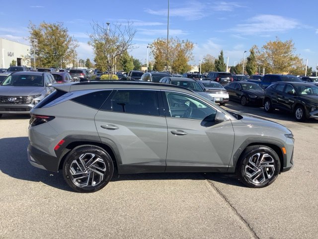 2025 Hyundai Tucson Limited - Photo 6