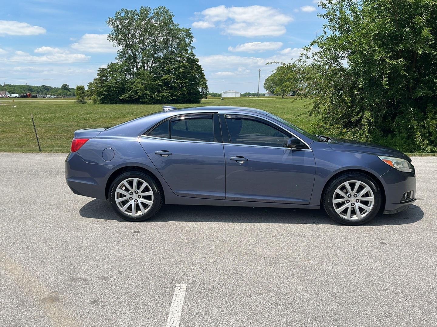 Used 2015 ATLANTIS BLUE METALLIC Chevrolet LT image 7