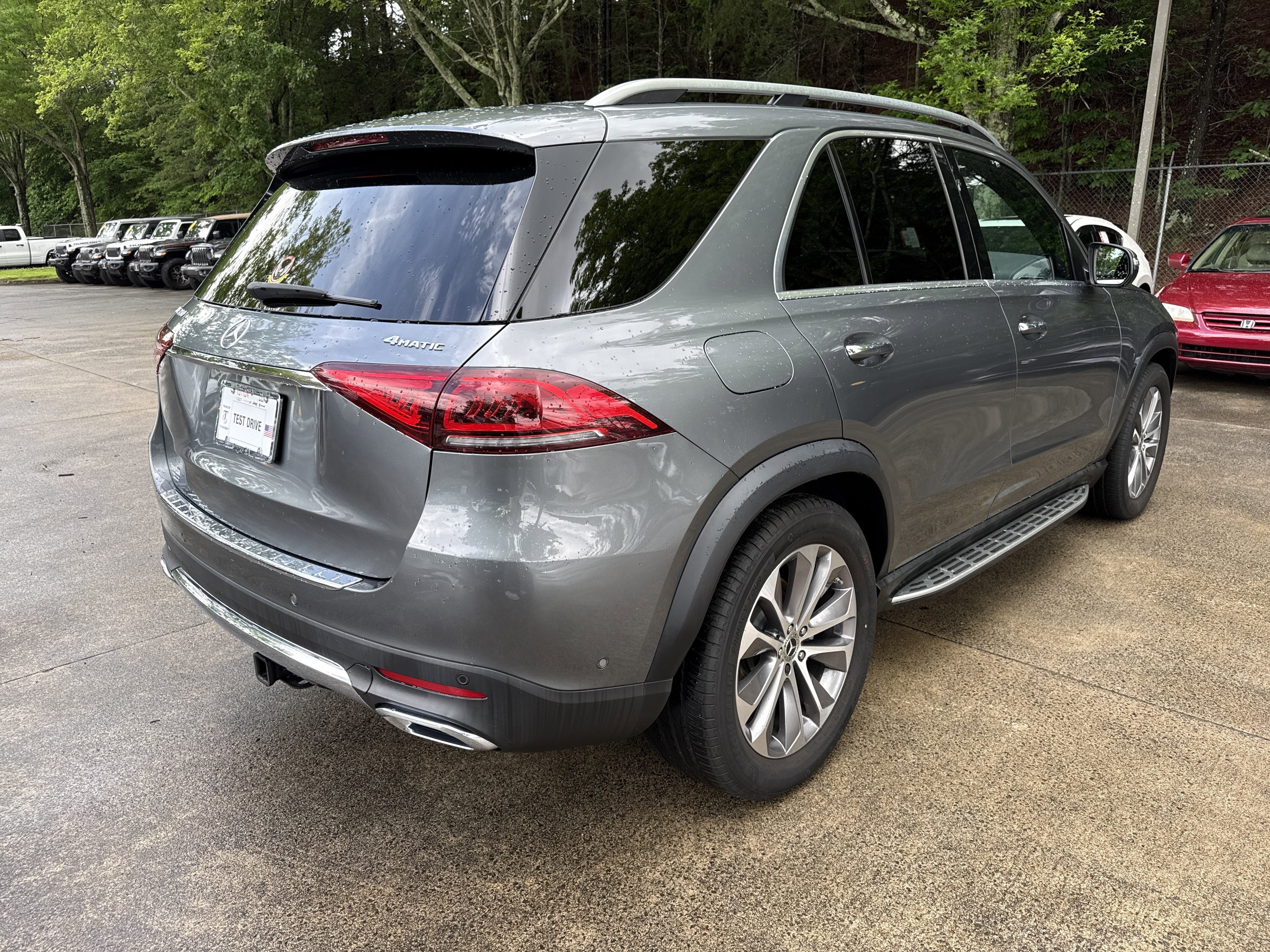 Used 2022 Gray Mercedes-Benz GLE 350 image 7