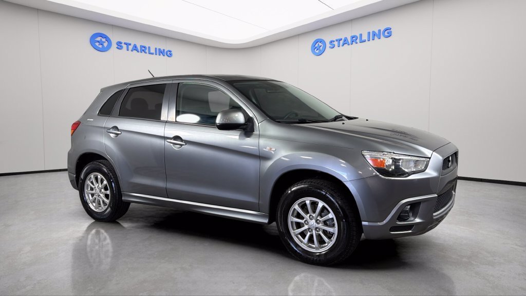 Used 2011 Gray Mitsubishi ES image 12