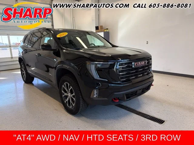 2025 GMC Acadia AT4