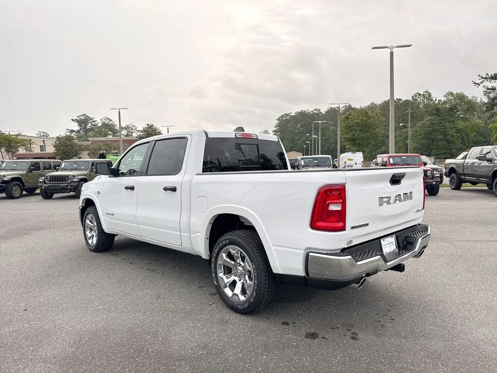 New 2026 Bright White Clear-Coat Exterior Paint RAM Big Horn/Lone Star image 7