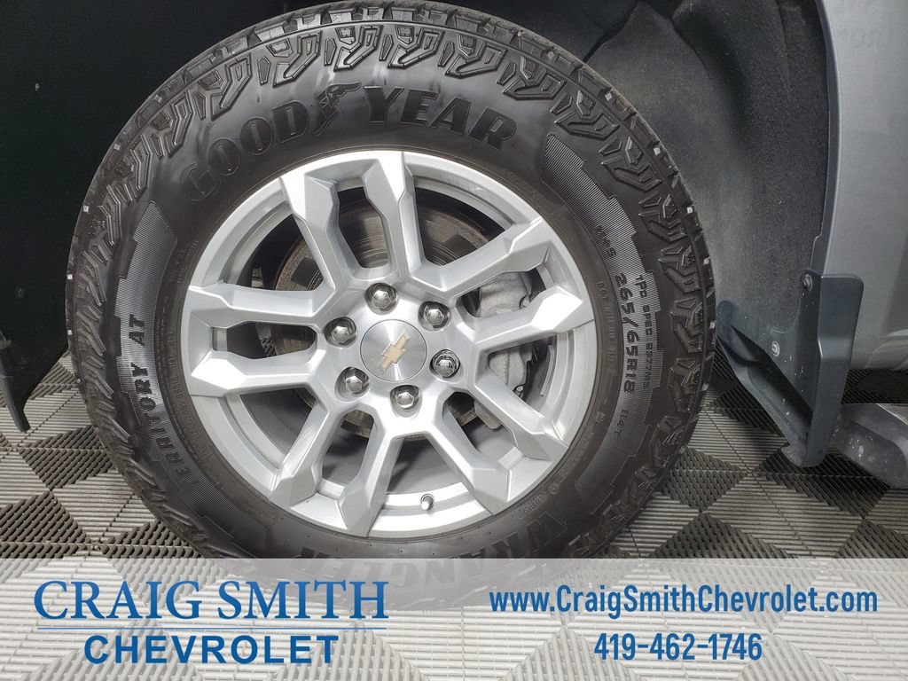 Used 2024 Sterling Gray Metallic Chevrolet LT image 32