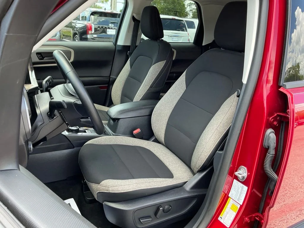 Used 2025 Red Ford Big Bend image 29