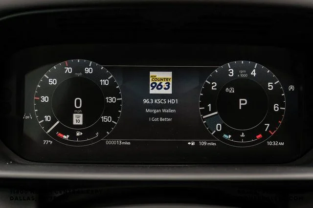 Used 2025 Eiger Gray Metallic Land Rover S image 18