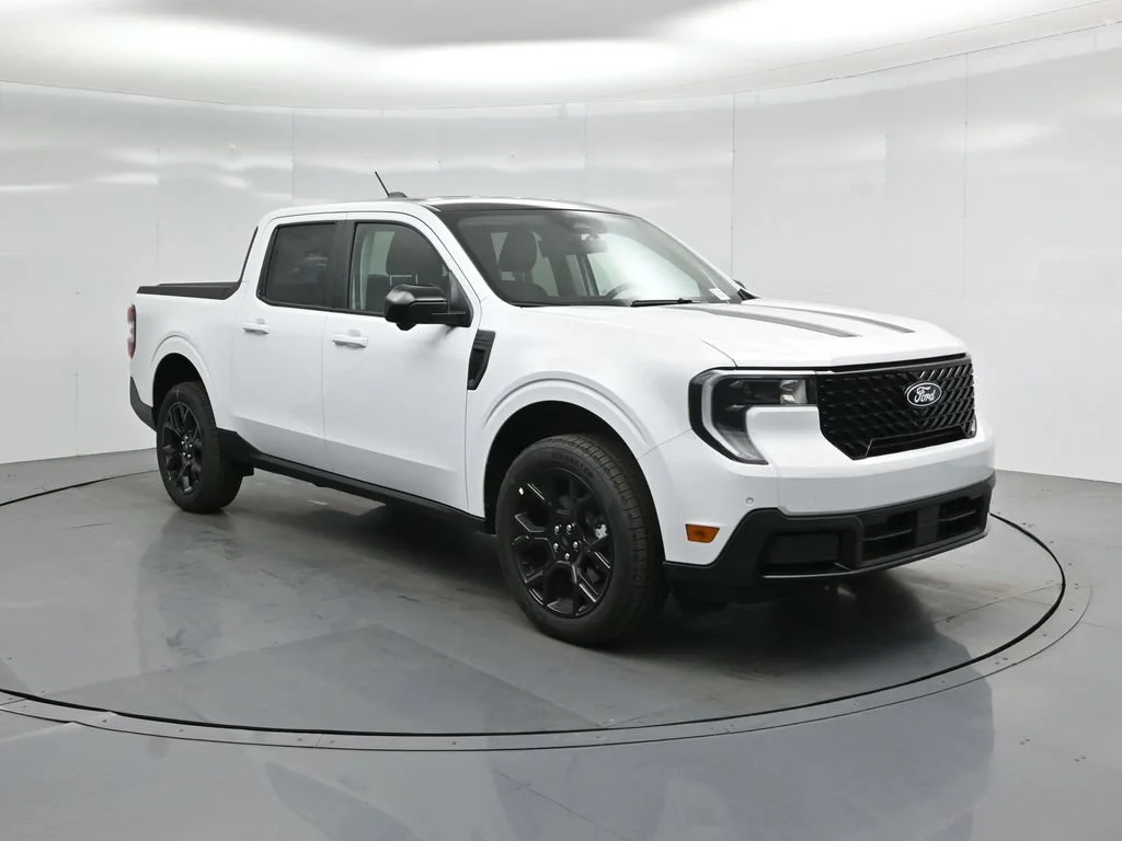 New 2026 Oxford White Ford Lariat image 54