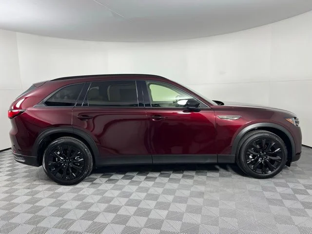 2026 Mazda CX-90 Premium Package - Photo 8