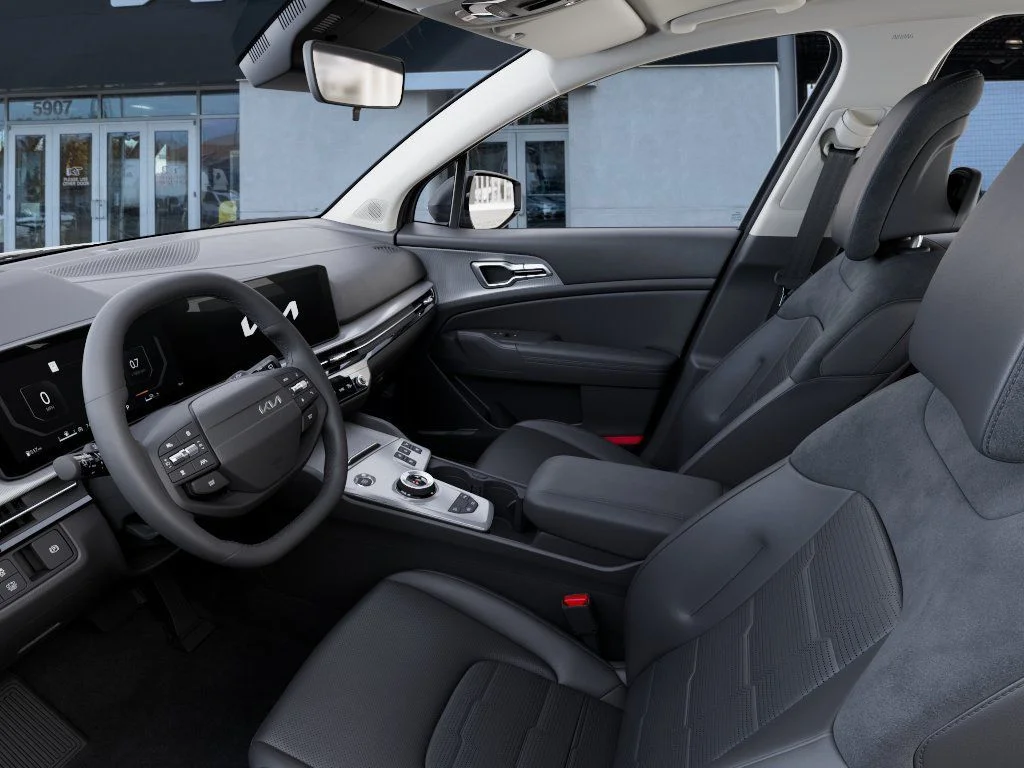 New 2026 Shadow Matte Gray Kia SX Prestige image 17