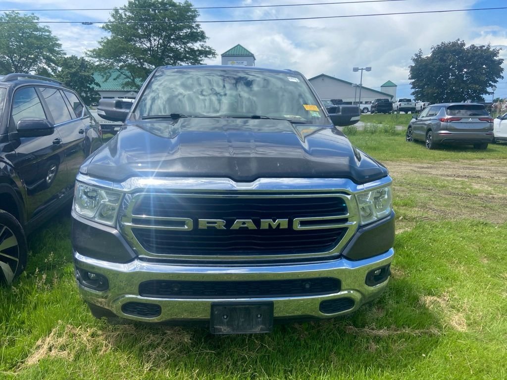 Used 2020 Granite Crystal Metallic Clearcoat Ram Big Horn/Lone Star image 2
