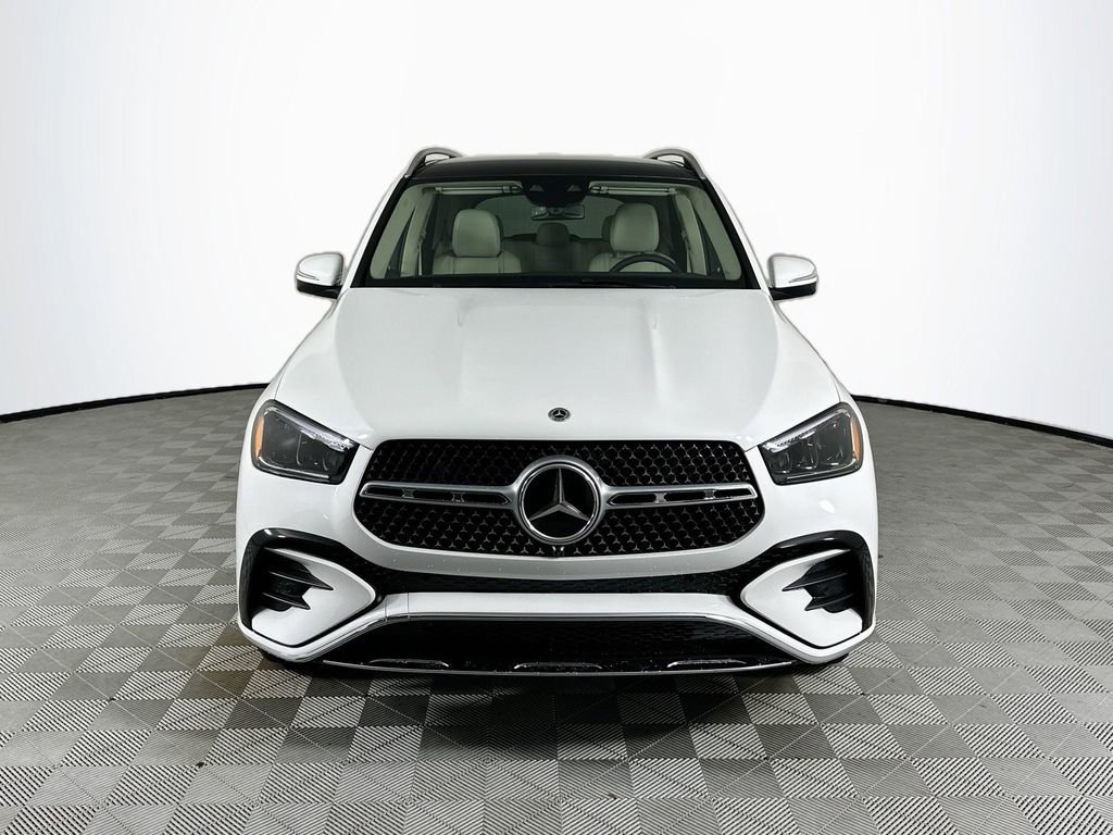 New 2026 MANUFAKTUR Moonlight White Metallic Mercedes-Benz GLE 450 image 36