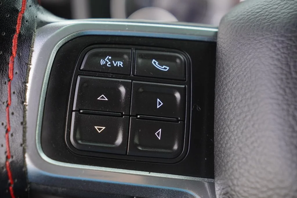 Used 2019 Black Ram Laramie image 21