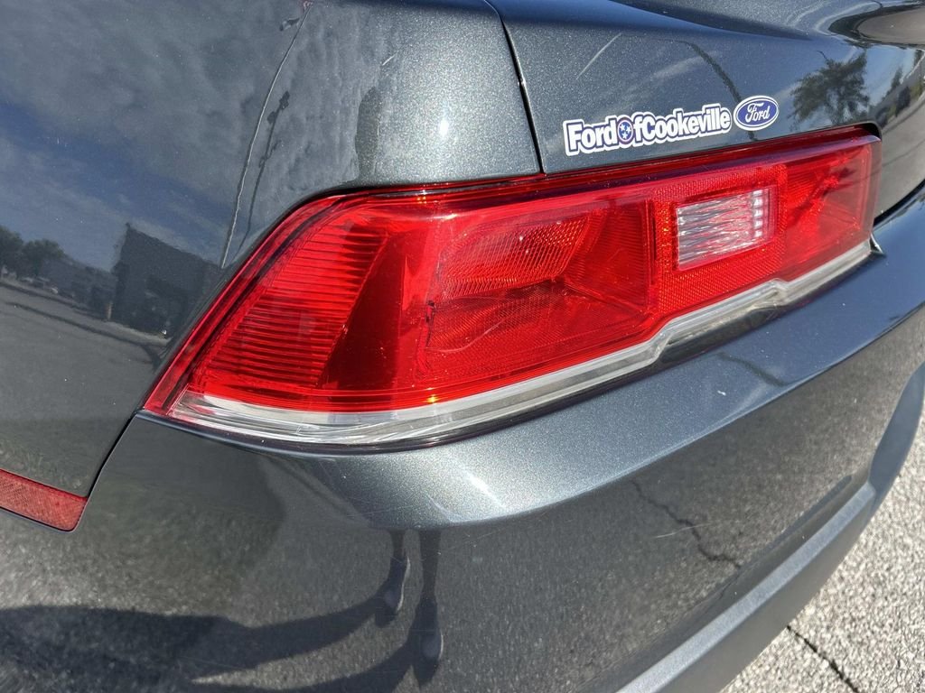 Used 2015 Ashen Gray Metallic Chevrolet 2LS image 11