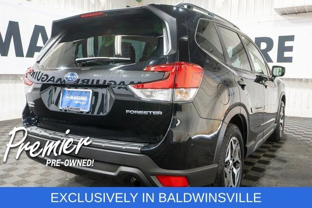 Used 2023 Black Subaru Premium image 5