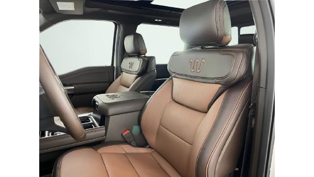 New 2026 Star White Metallic Tri-Coat Ford F-350® King Ranch® image 44