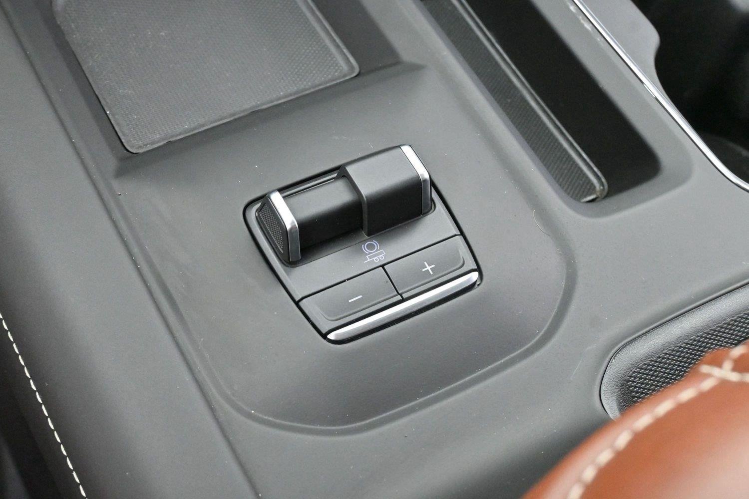 Used 2026 Sterling Metallic GMC Denali Ultimate image 23