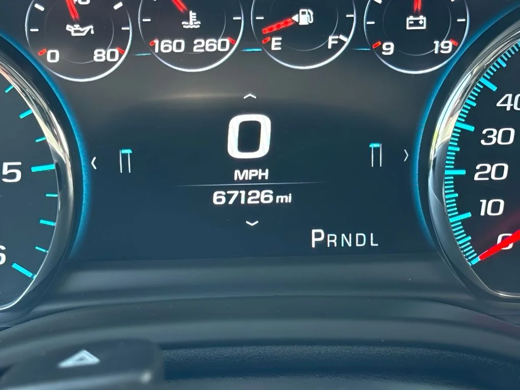 Used 2019 Gray Chevrolet Premier image 28