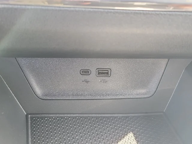 New 2027 Sterling Gray Metallic Chevrolet LT image 36