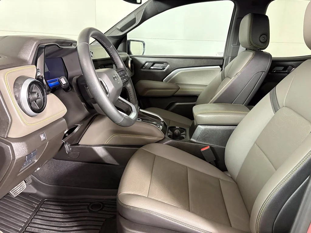 Used 2025 Red Chevrolet ZR2 image 20