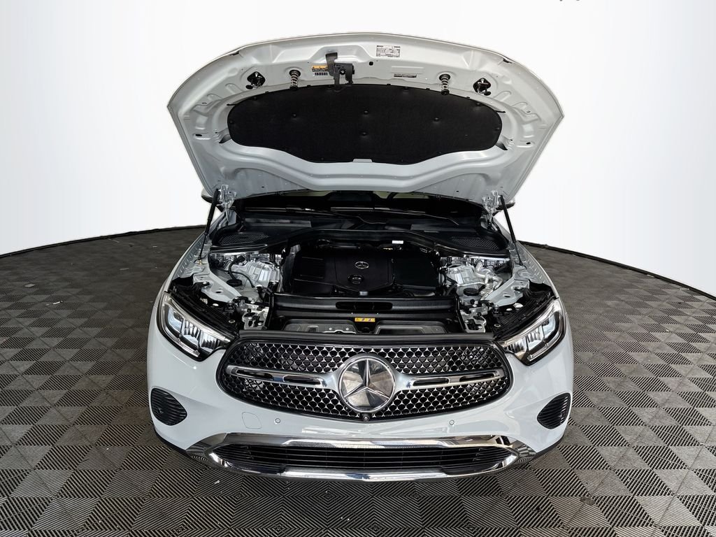 Used 2025 Gray Mercedes-Benz GLC 300 Coupe image 23