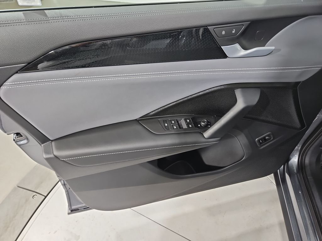 New 2026 Gray Volkswagen 2.0T SE image 10