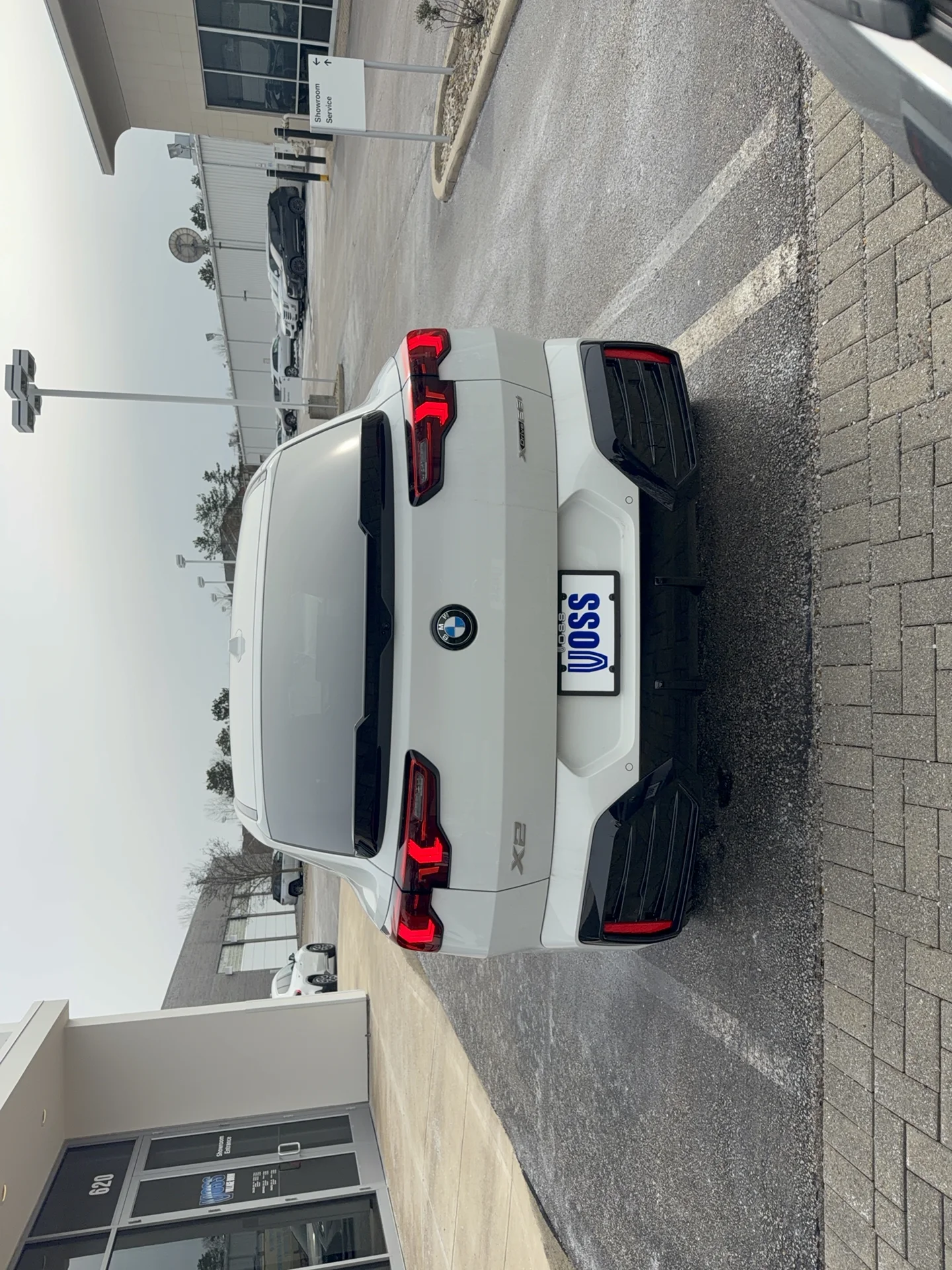 New 2026 Alpine White BMW xDrive28i image 4