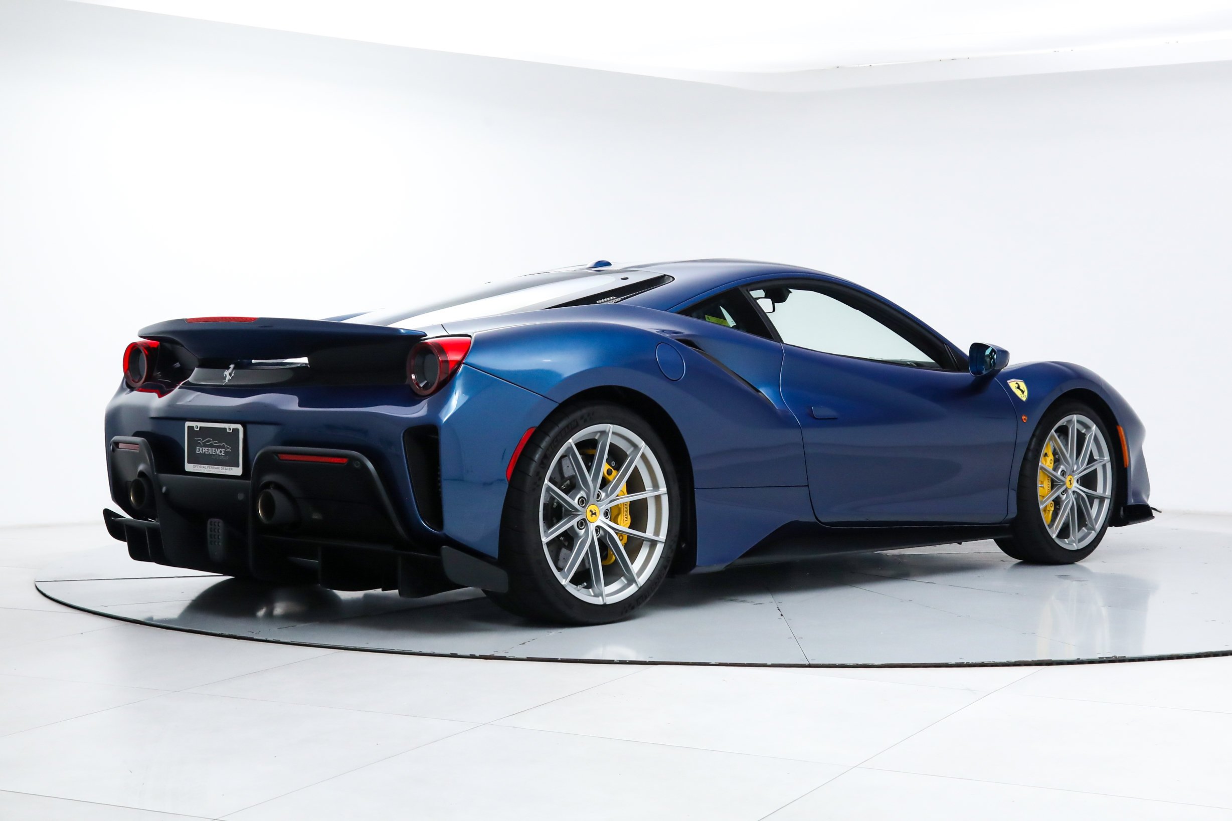 Used 2019 Blue Ferrari  image 3