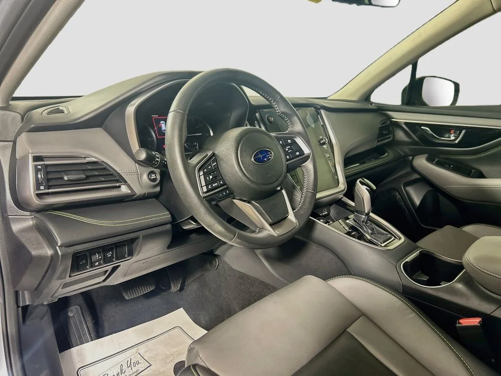 Used 2023 Ice Silver Metallic Subaru Onyx Edition image 10
