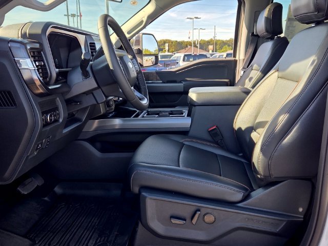 New 2026 Avalanche Ford Lariat image 10