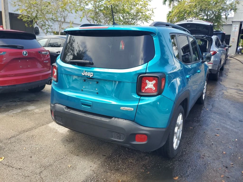 Used 2020 Blue Jeep Latitude image 8