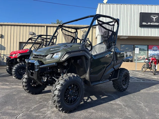 2025 Honda Pioneer 1000 Deluxe
