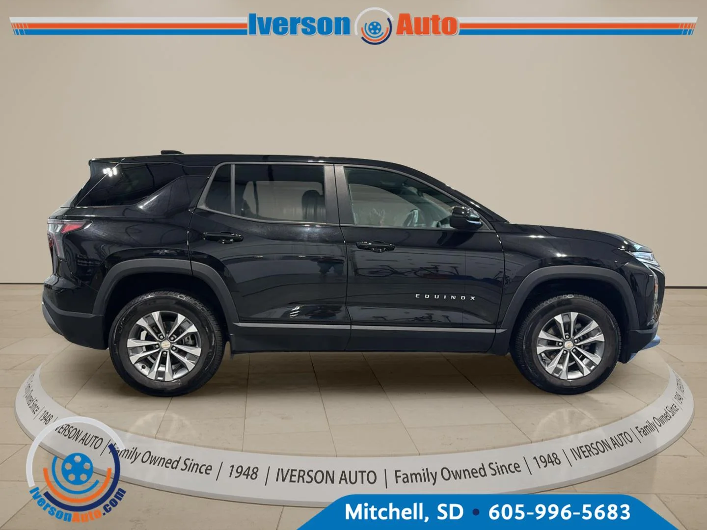 Used 2026 Mosaic Black Metallic Chevrolet AWD LT image 8