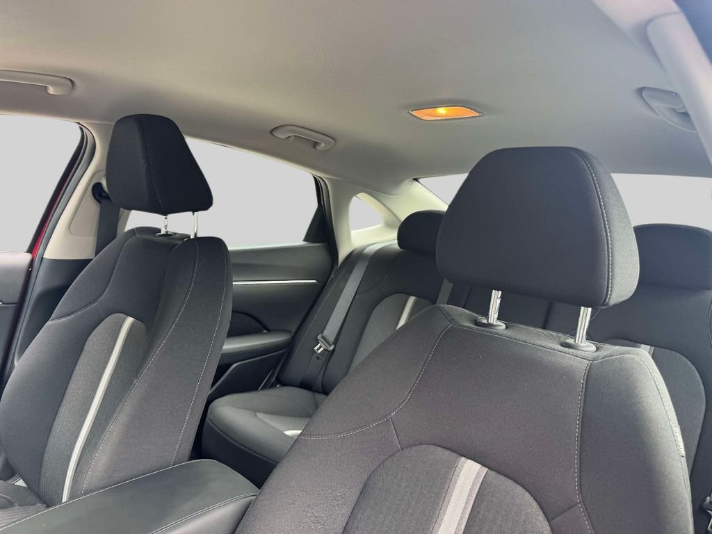 Used 2023 Red Hyundai SEL image 18