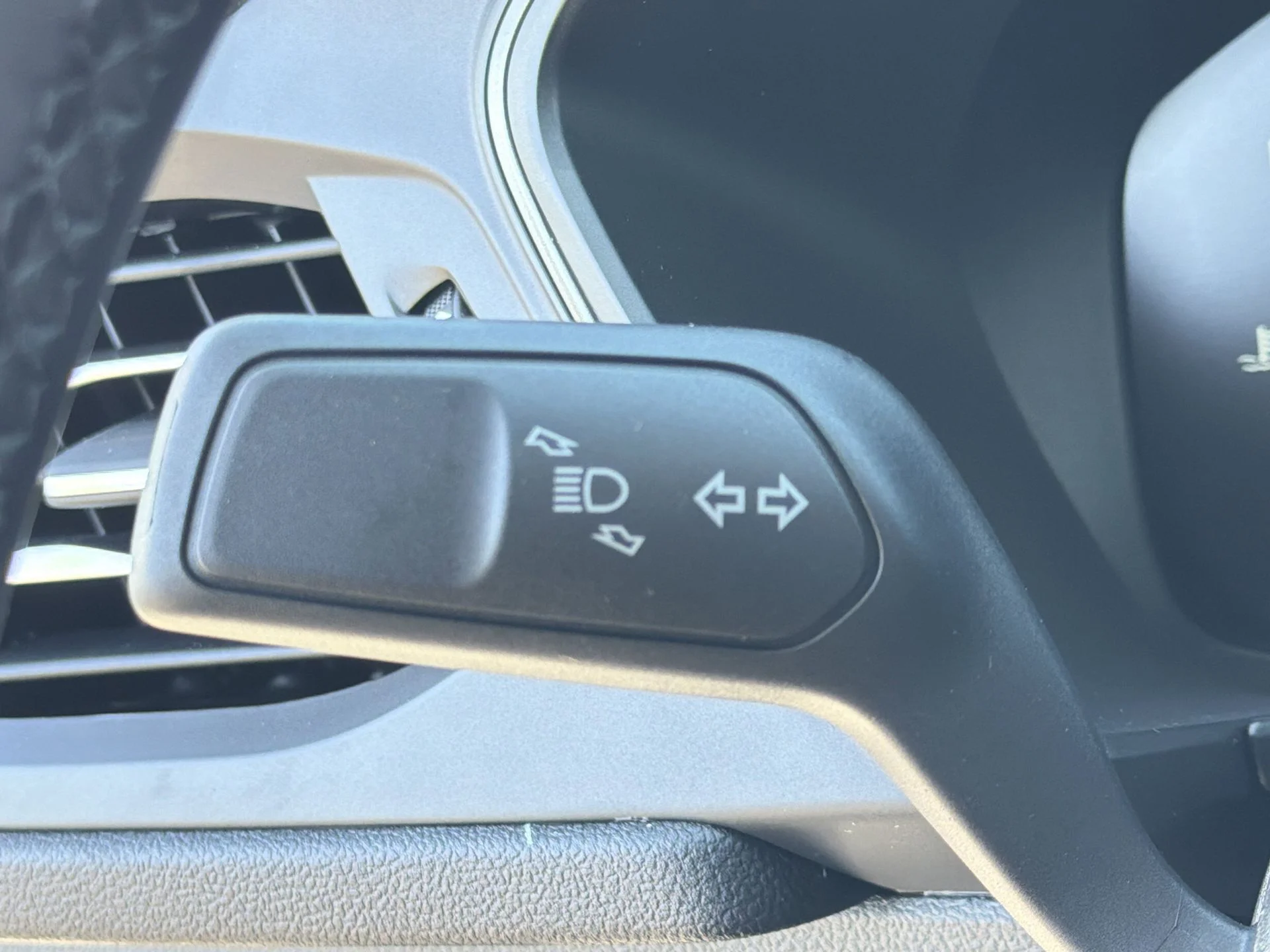 New 2026 Oxford White Ford Active® image 15