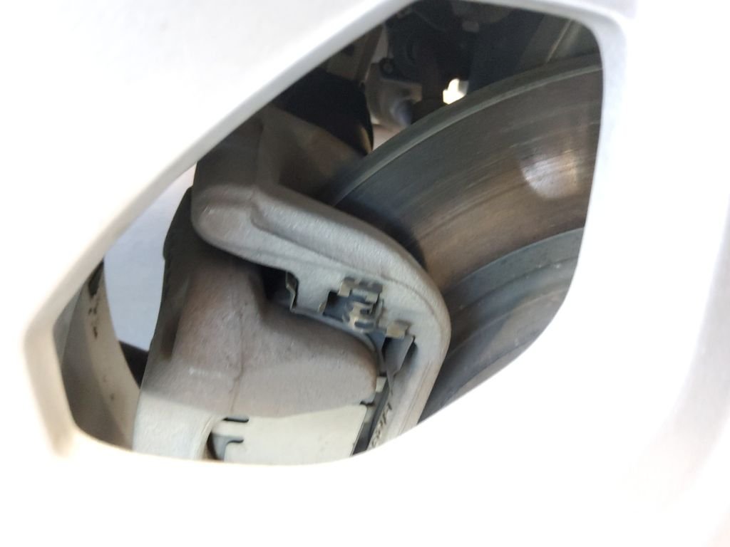 Used 2018 Orange Jeep Sport image 27