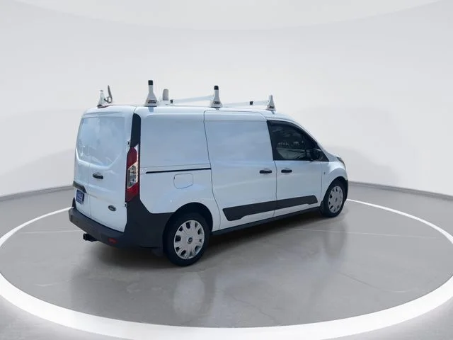 Used 2021 White Ford XL image 7