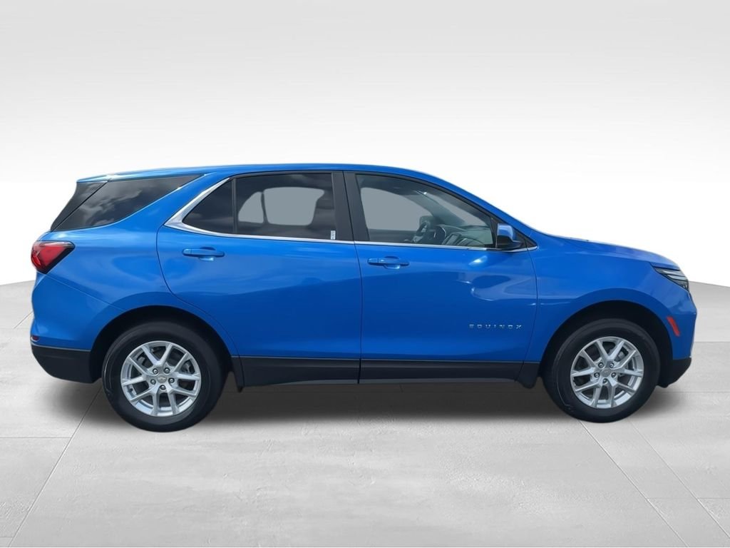 Used 2024 Blue Chevrolet LT image 9