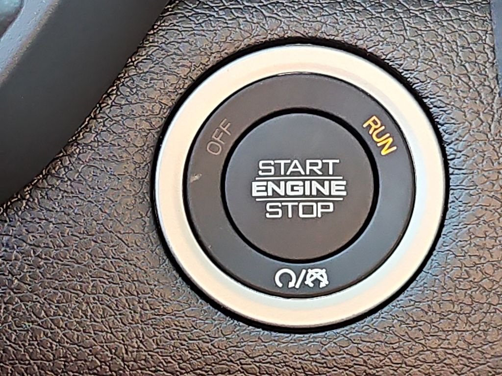 2025 RAM 3500 Big Horn - Photo 17