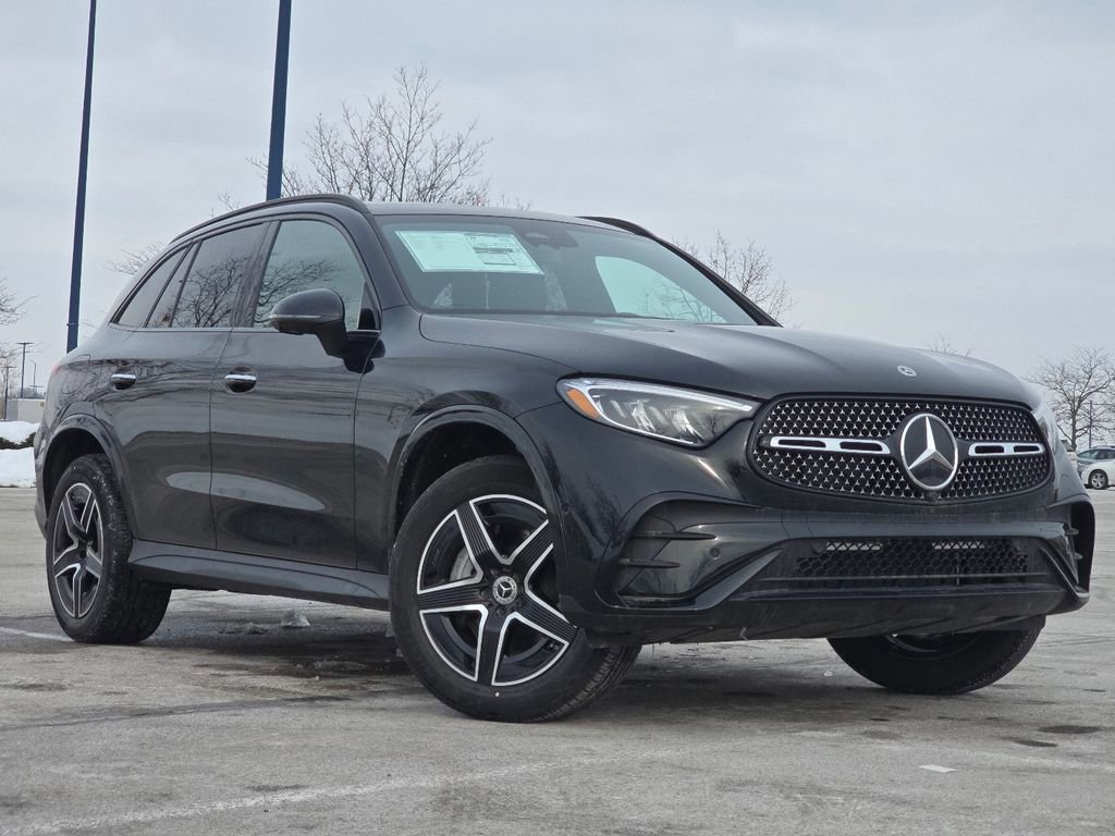 New 2026 Black Mercedes-Benz GLC 300 image 38