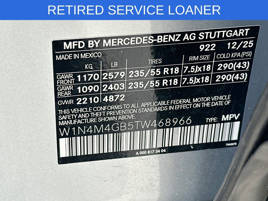 Used 2026 Cirrus Silver Metallic Mercedes-Benz GLB 250 image 31