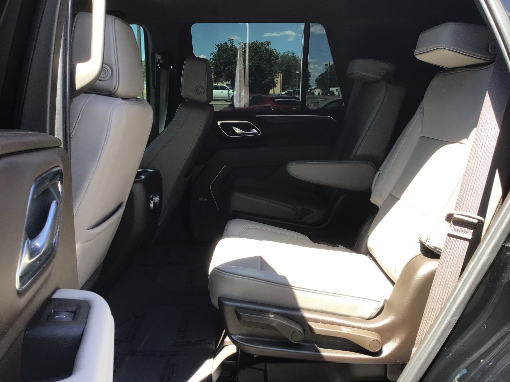 Used 2024 Onyx Black GMC SLT image 10
