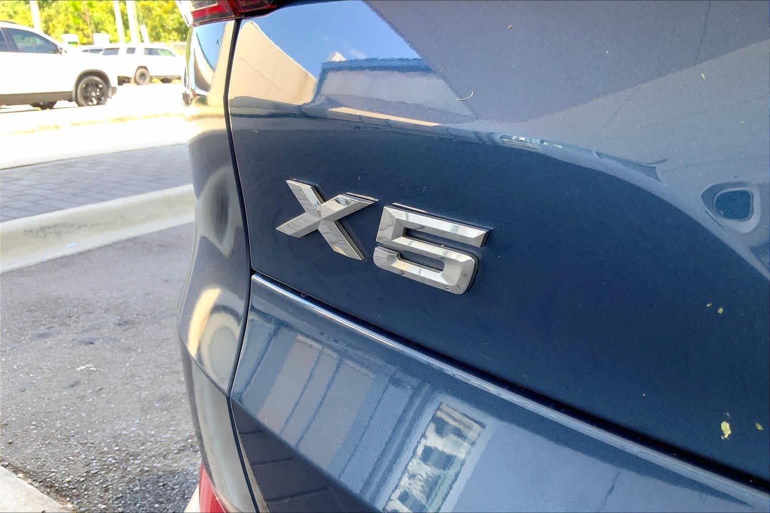Used 2020 Phytonic Blue Metallic BMW xDrive40i image 33