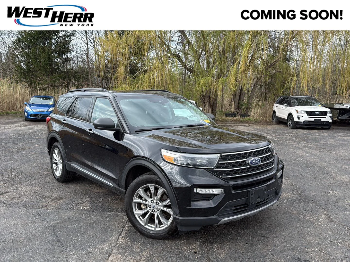 2024 Ford Explorer XLT 4WD's photo