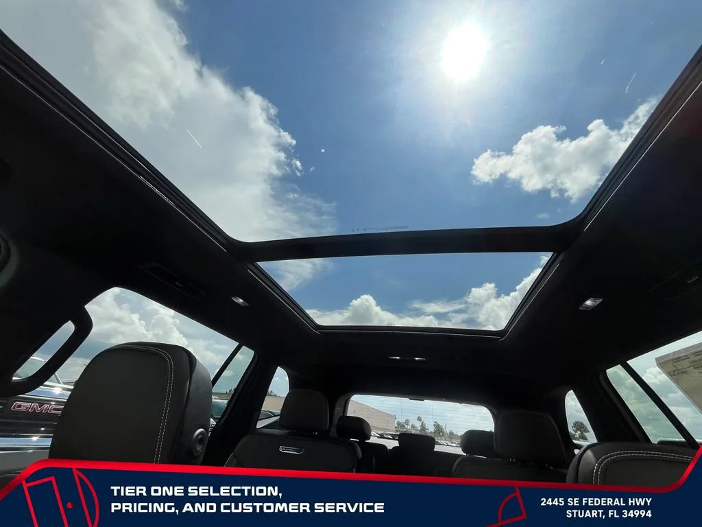 2026 GMC Acadia Denali Ultimate - Photo 28
