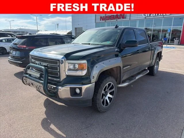 2015 GMC Sierra 4WD Crew Cab SLE SWB's photo