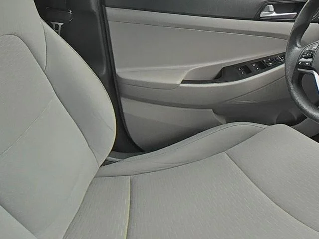 Used 2019 Silver Hyundai Value image 37